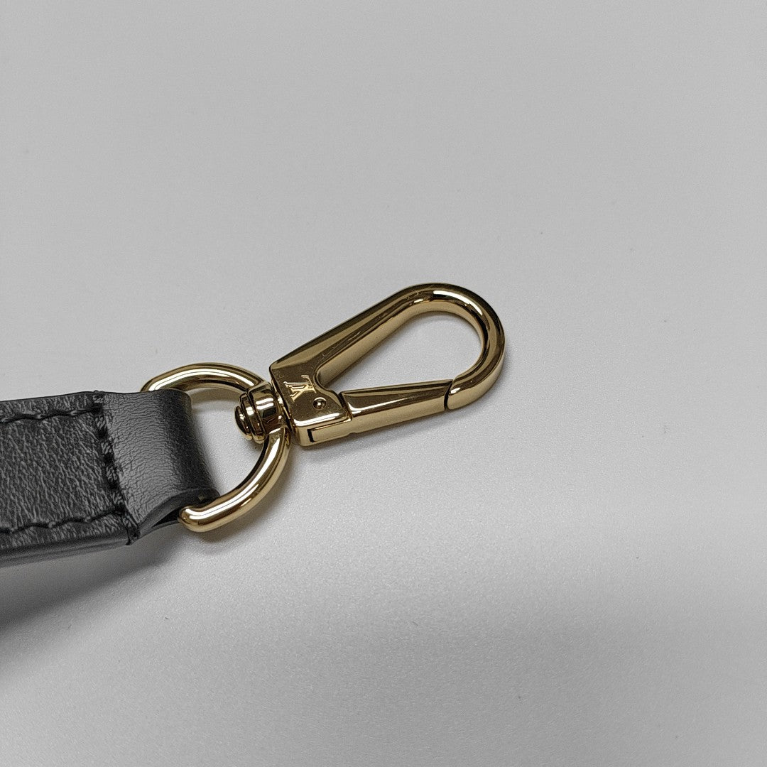 ON MY SIDE MM Monogram Calfskin Black