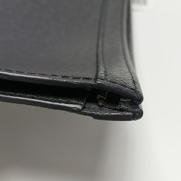 Pochette Voyag MM Calfskin Black