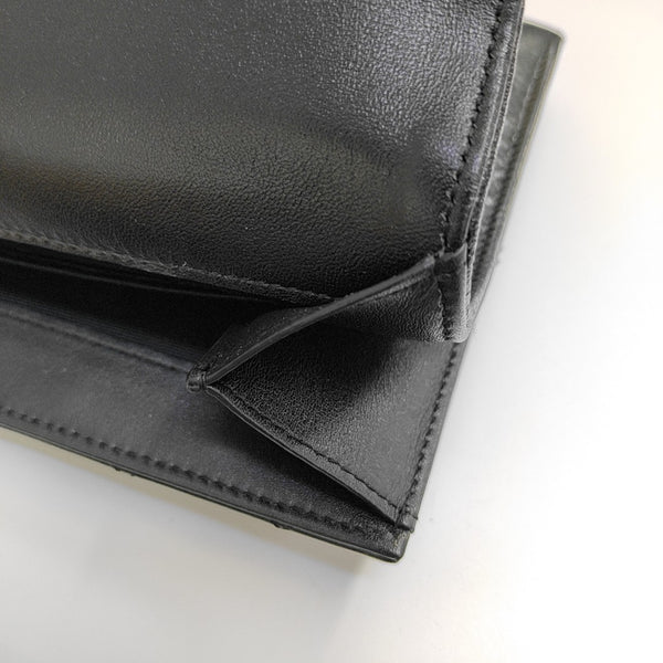 MATELASSE Chevron Calfskin Black