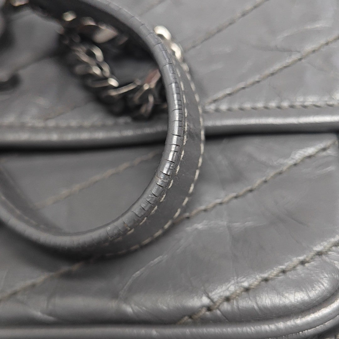 NIKI Medium Chevron Calfskin Gray