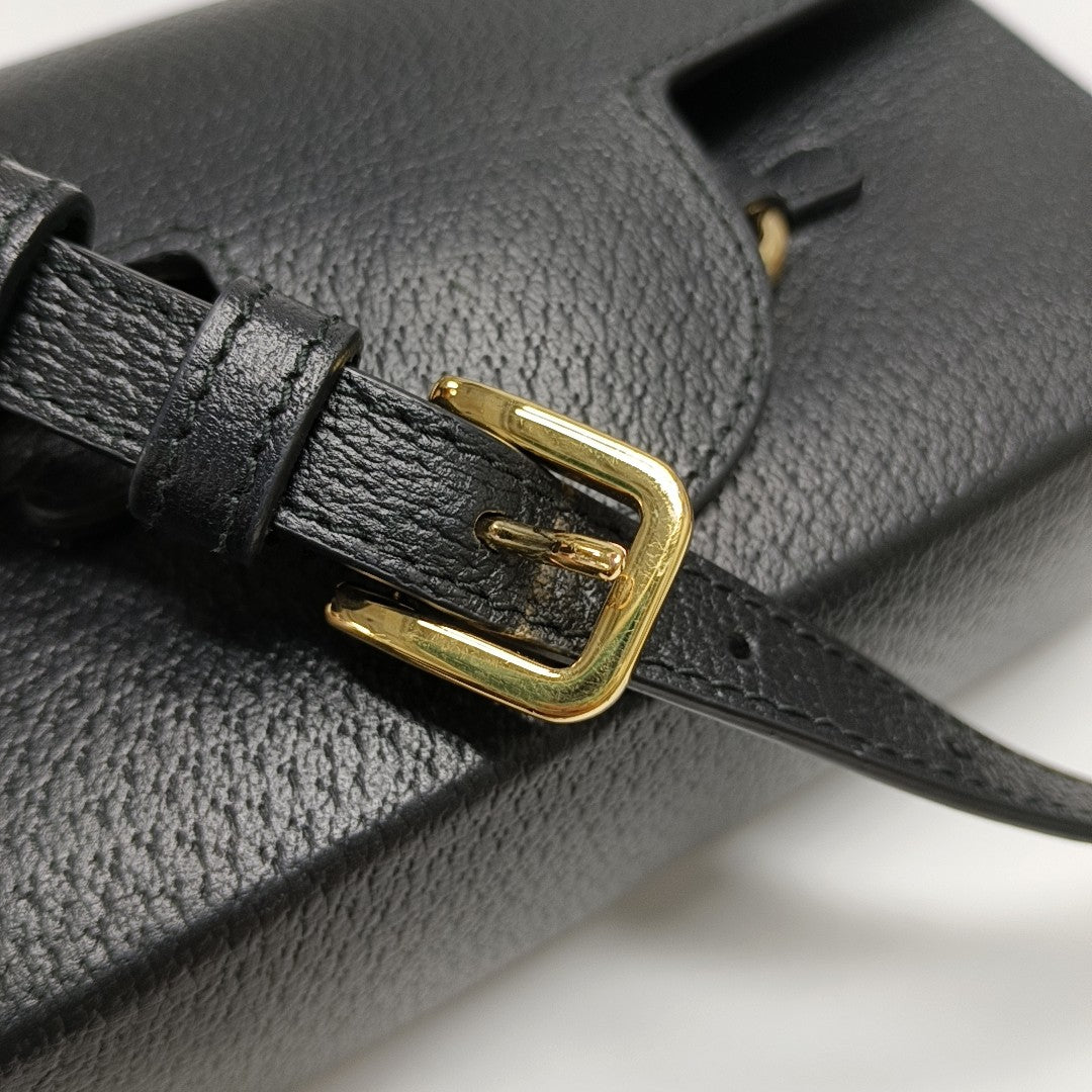 Thiara Calfskin Black