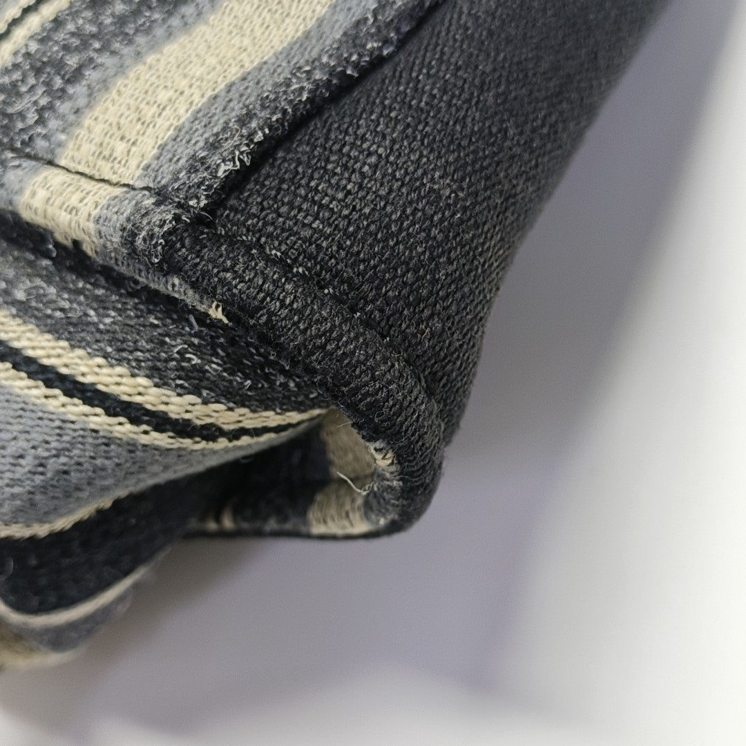 DEAUVILLE Medium Canvas Black