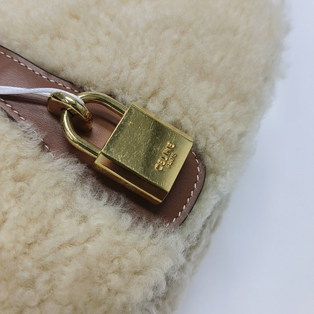 Sheepskin Shoulder Bag Small Beige