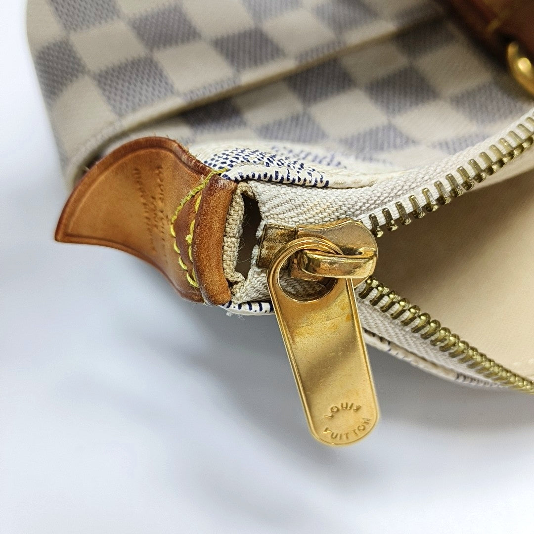 Authenticated pre-owned  TOTALLY MM Coated Canvas White - Tote Bag at Looply
