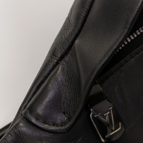 DISCOVERY PM Monogram Calfskin Black