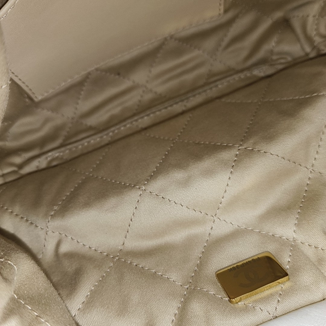 CHANEL 22 Mini Quilted Calfskin White
