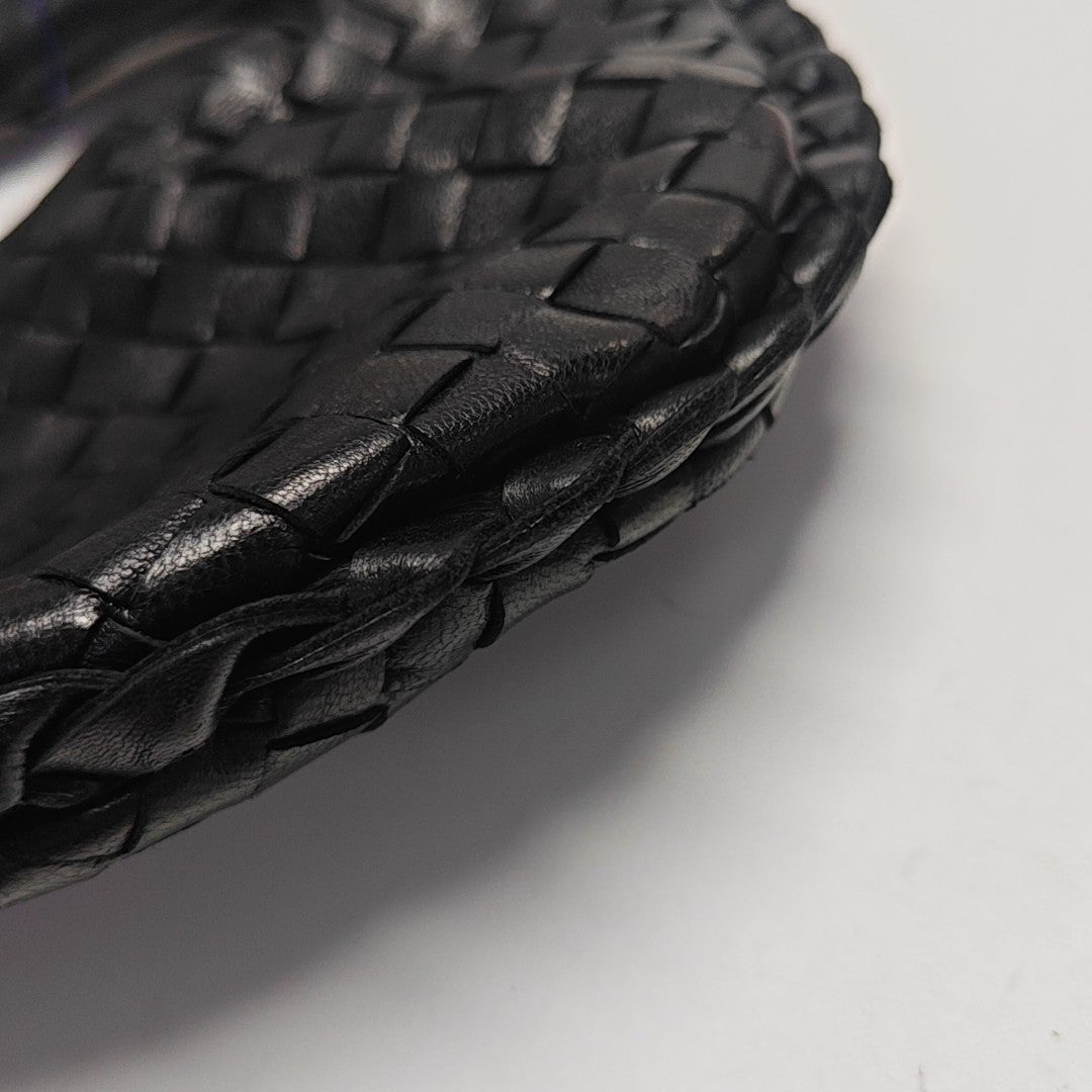 Veneta Calfskin Black
