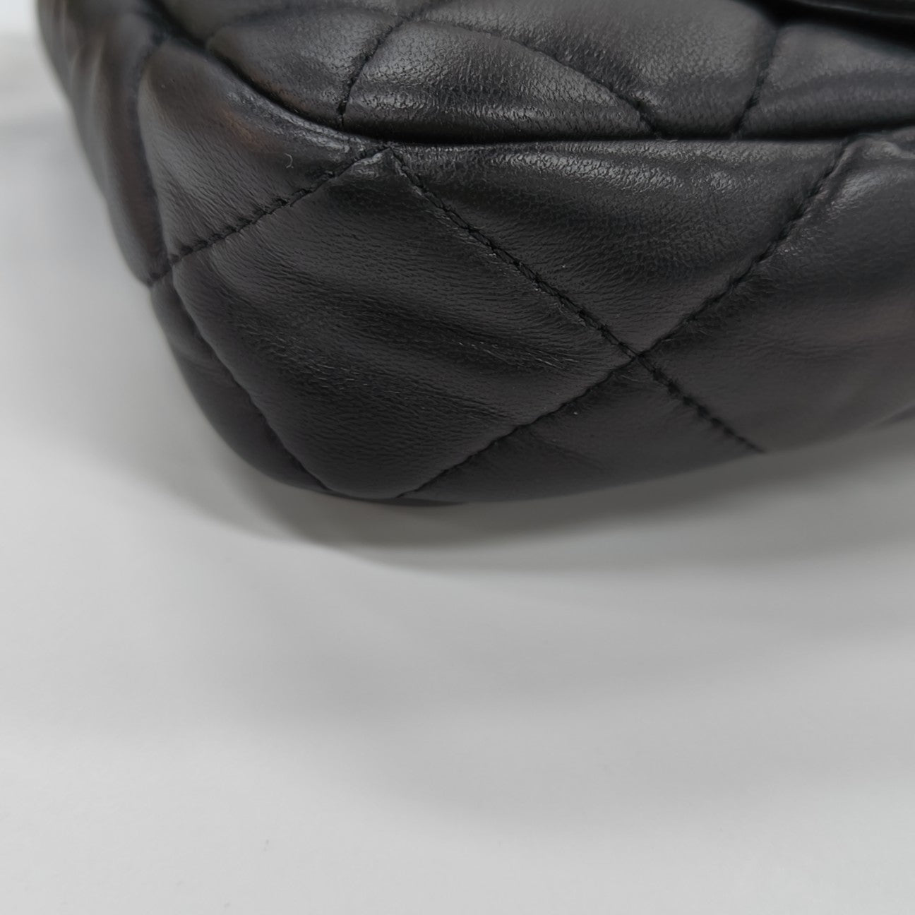 CLASSIC FLAP Mini Quilted Lambskin Black