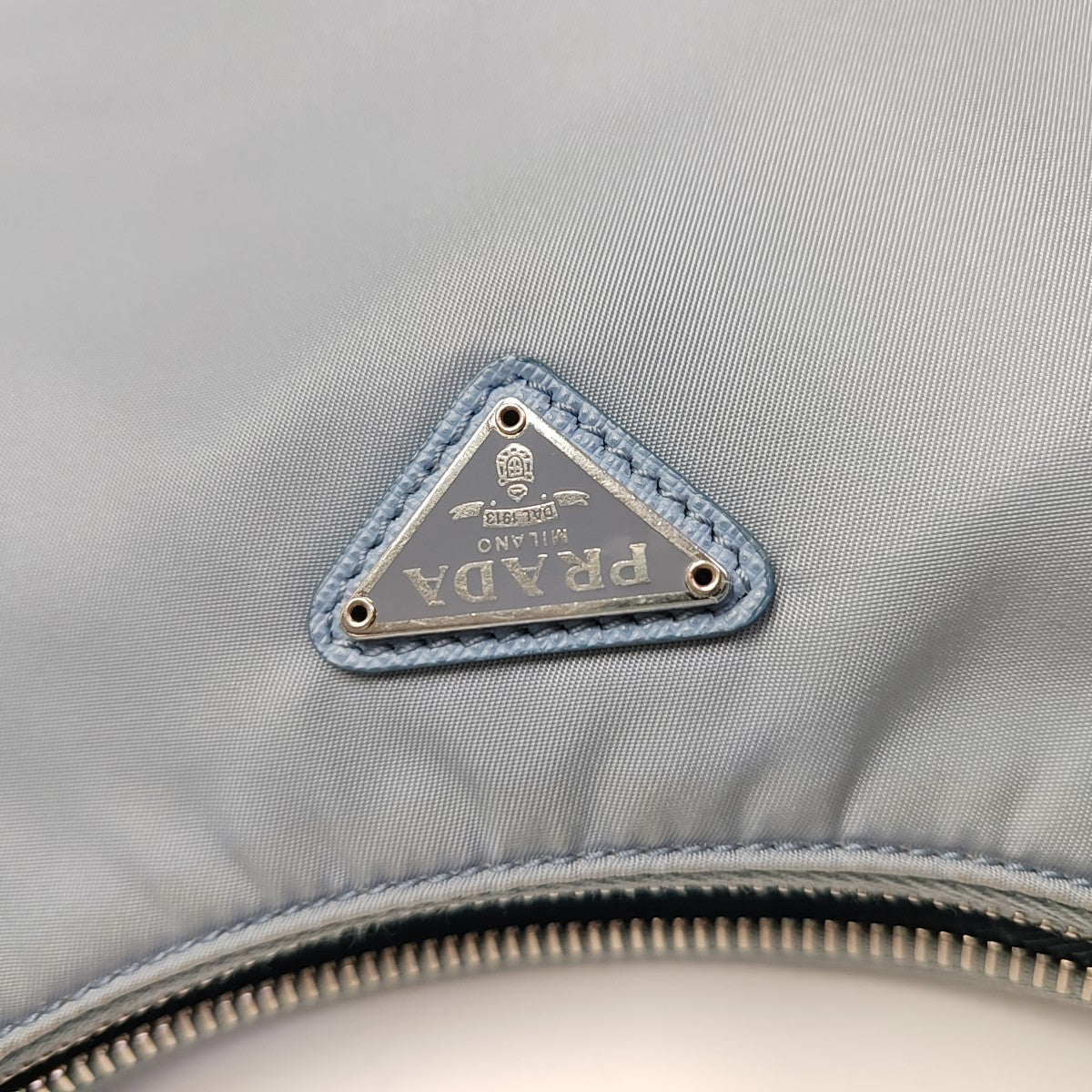 Re-Edition2005 Nylon Blue
