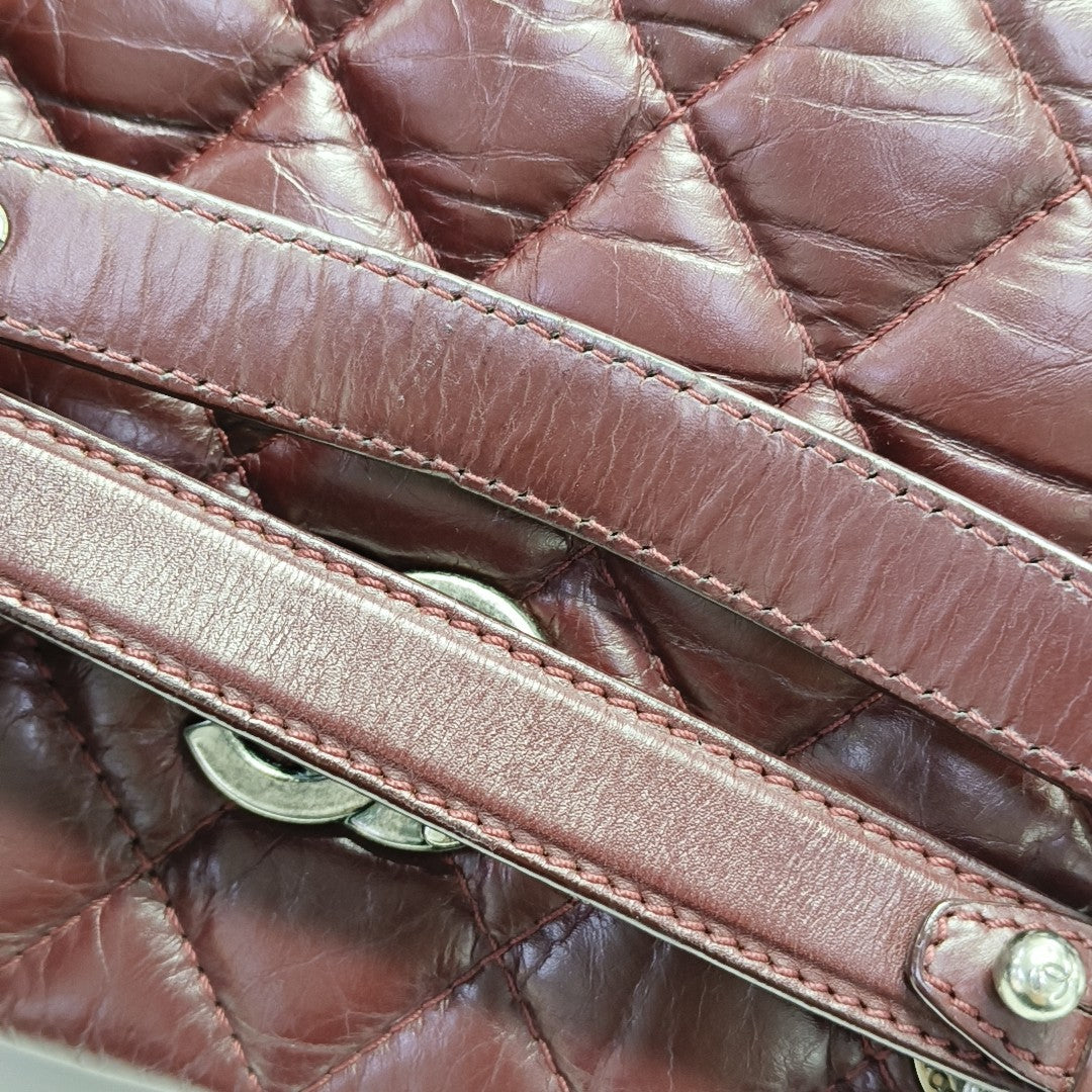 Quilted Calfskin Tote Bag Red