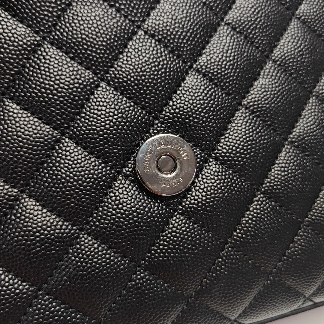 ENVELOPE Medium Quilted Calfskin Black