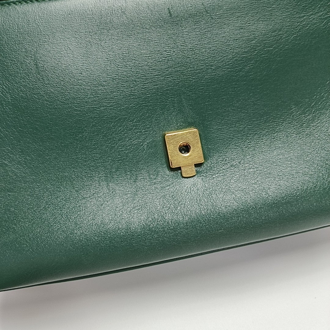 Rajah Medium Calfskin Green