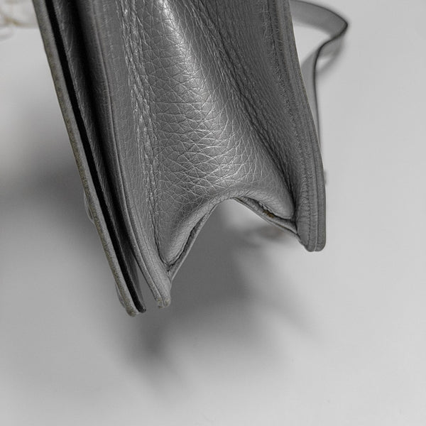 Diorama Medium Cannage Calfskin Silver