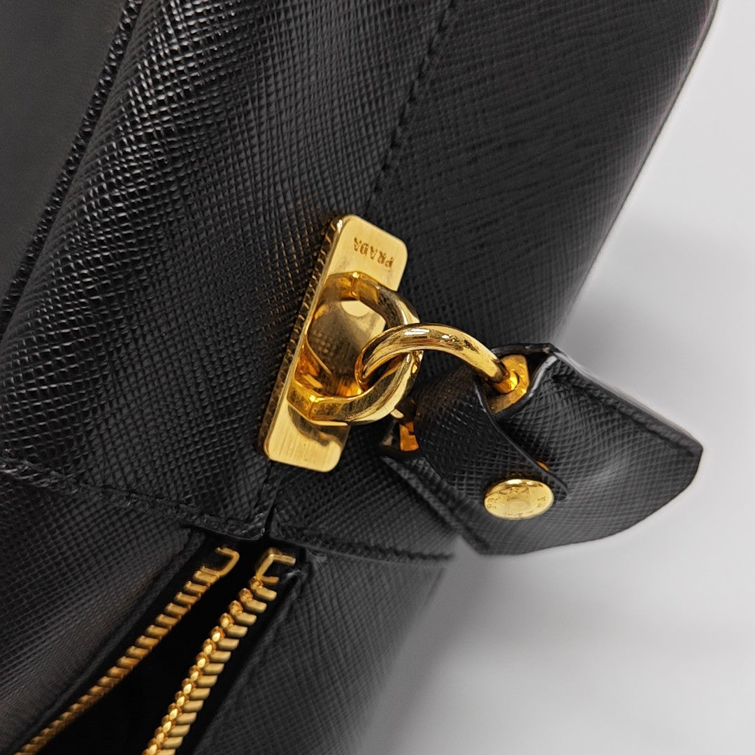 Bauletto Saffiano Calfskin Black