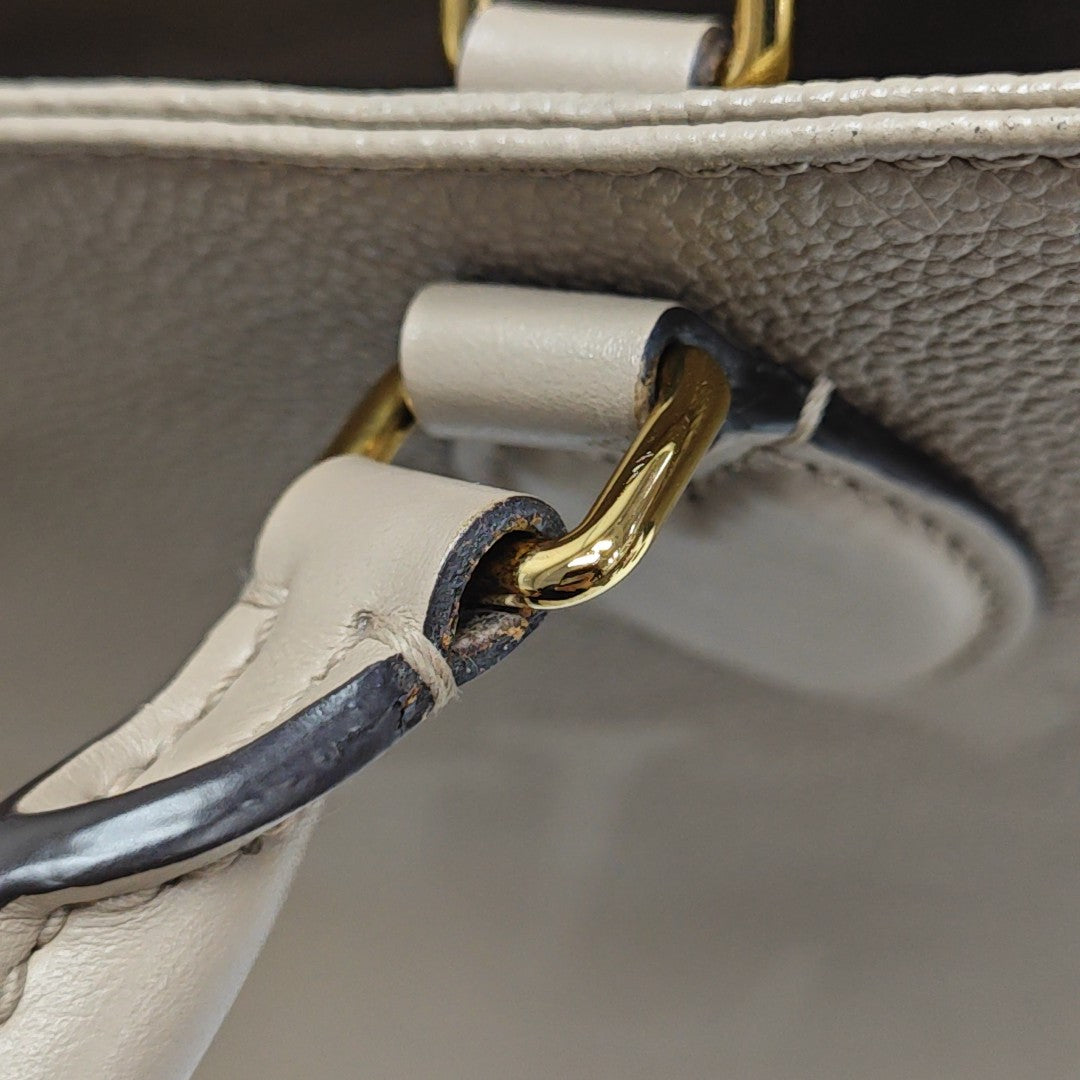 ONTHEGO MM Monogram Calfskin Gray