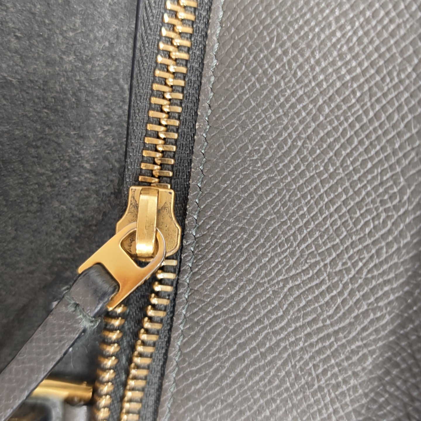 BELT Nano Calfskin Gray
