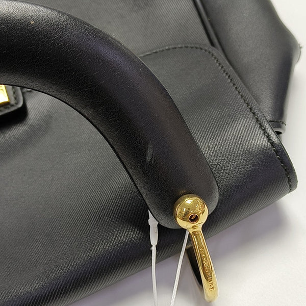 DK88 Medium Calfskin Black