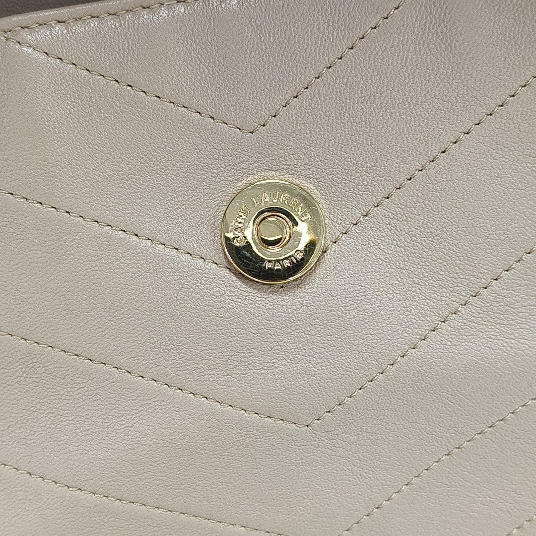 NIKI Medium Chevron Lambskin Beige