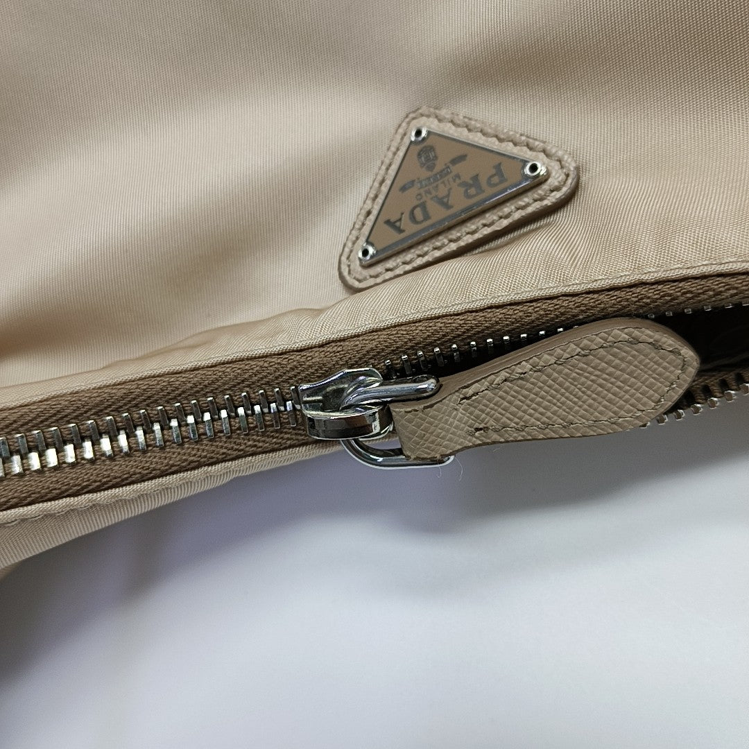 Re-Edition2000 Mini Nylon Beige