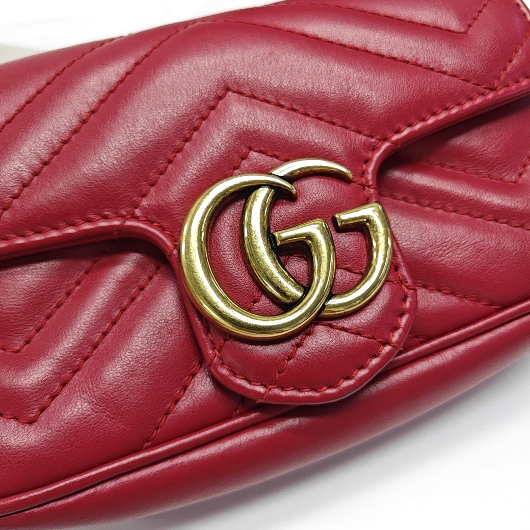 GG Marmont Mini Piel de Becerro Matelaseada Roja