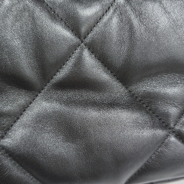 CHANEL 19 Small Quilted Lambskin Black