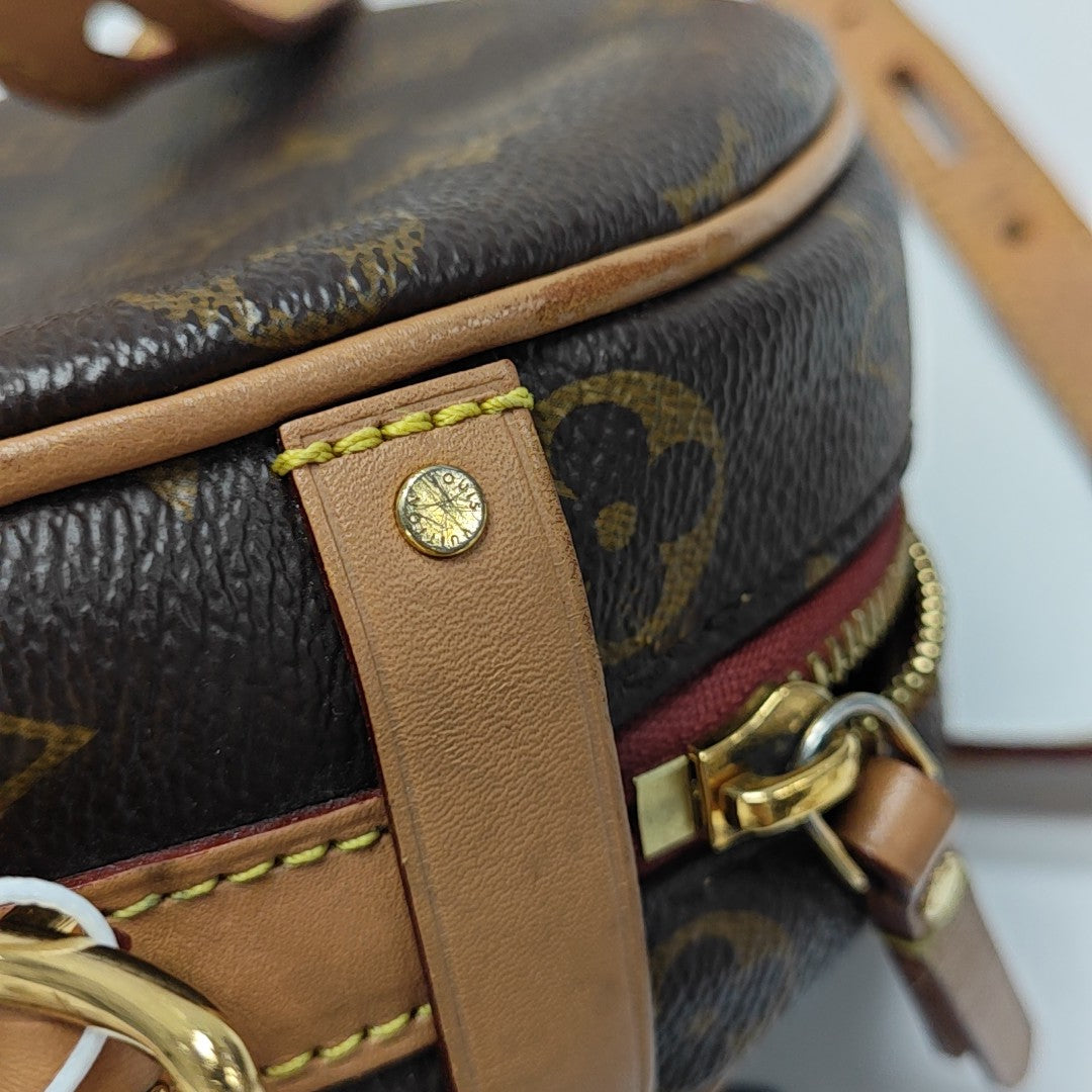 BOITE CHAPEAU PM Monogram Coated Canvas Brown