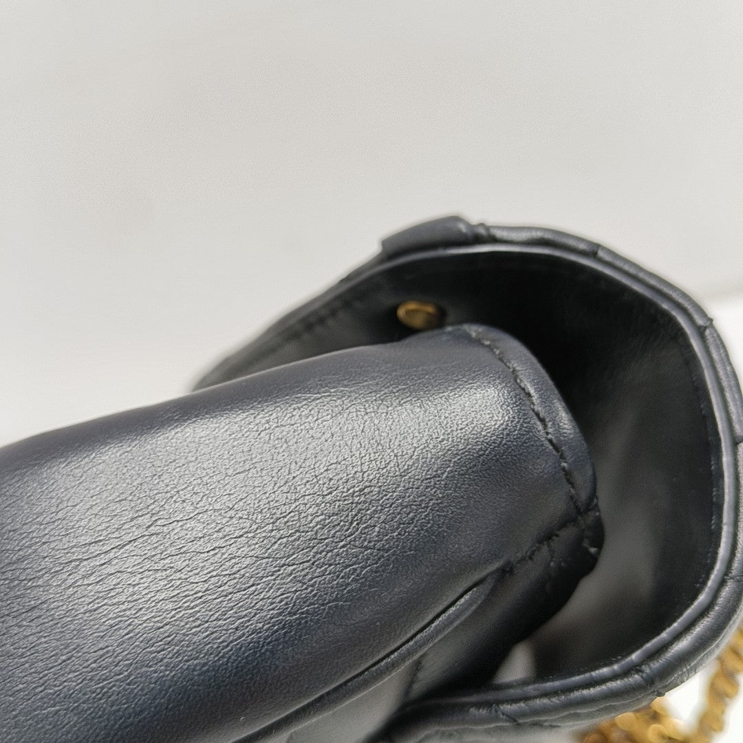 NEW WAVE PM Quilted Calfskin Black