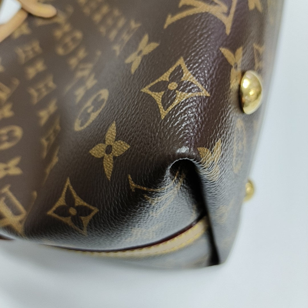 CARRYALL PM Monogram Coated Canvas Brown