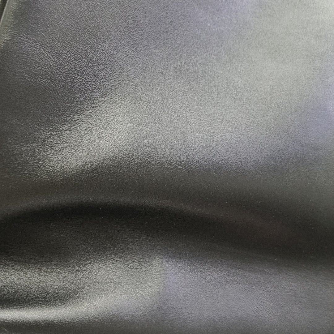DUTY FREE North-South Calfskin Black