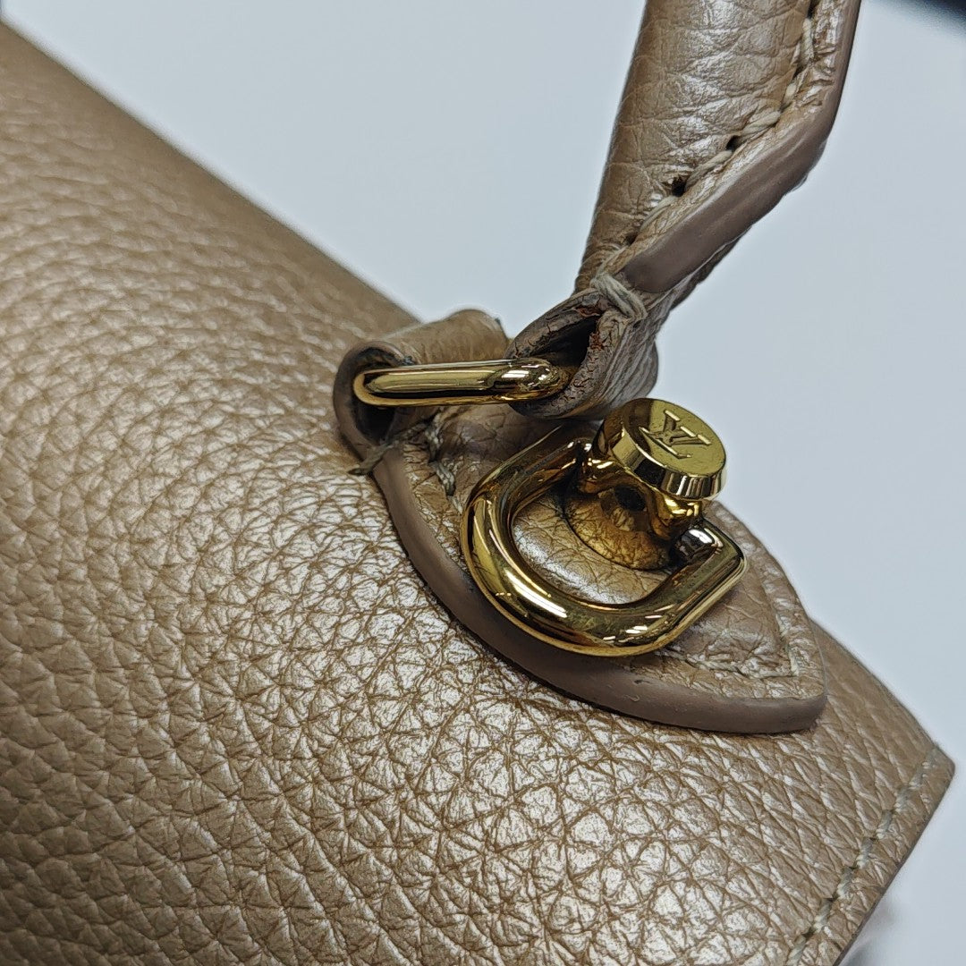TWIST Calfskin Beige