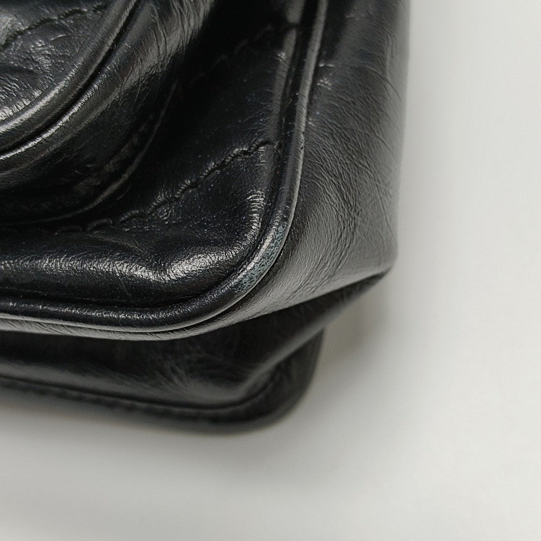 NIKI Small Chevron Calfskin Black