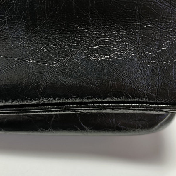 NIKI Medium Chevron Calfskin Black