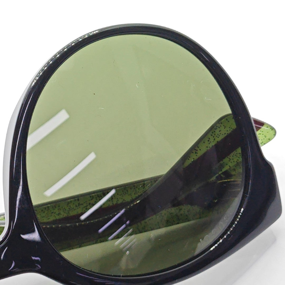 Gafas de sol sintéticas verdes