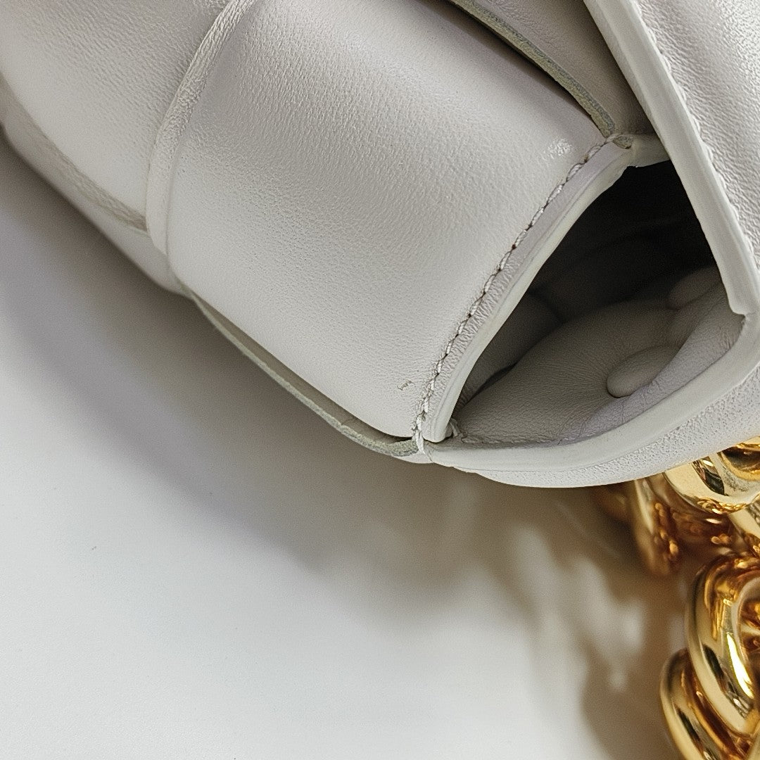 Cassette Medium Lambskin White