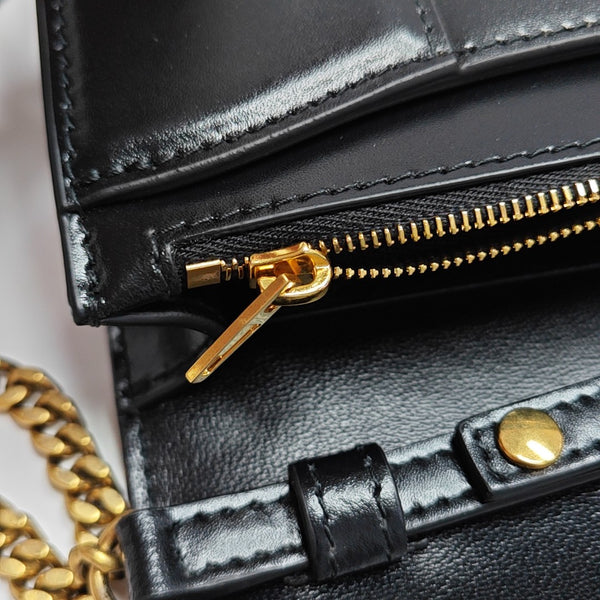 Hourglass Wallet On Chain Mini Calfskin Black