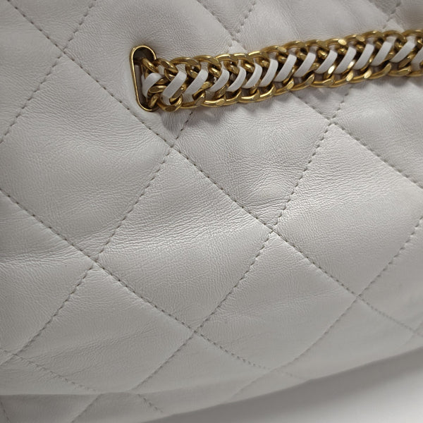 25P Quilted Lambskin White