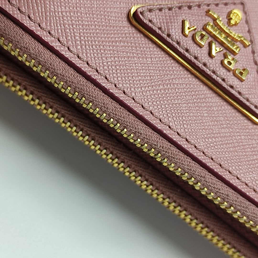 Galleria Small Saffiano Calfskin Pink