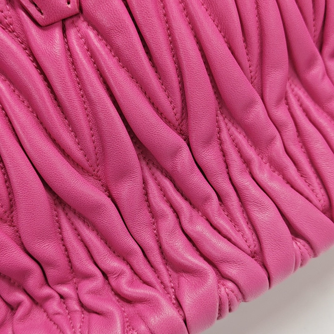 Avenue Quilted Lambskin Red