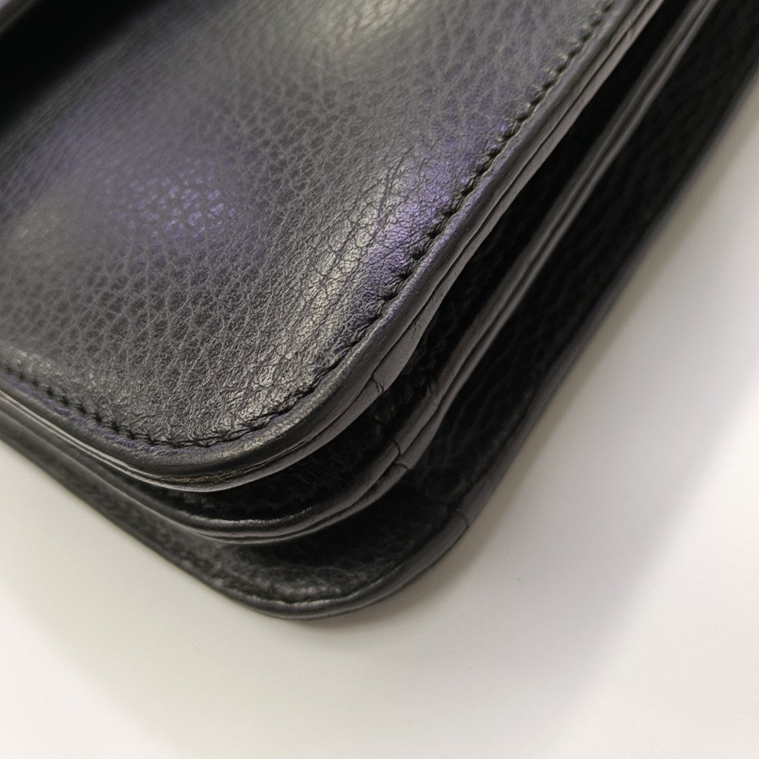 Interlocking G Large Calfskin Black