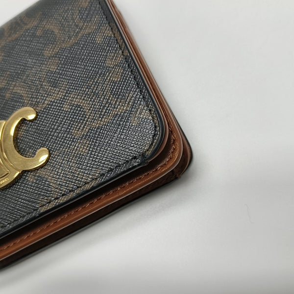 Cartera TRIOMPHE de lona revestida marrón
