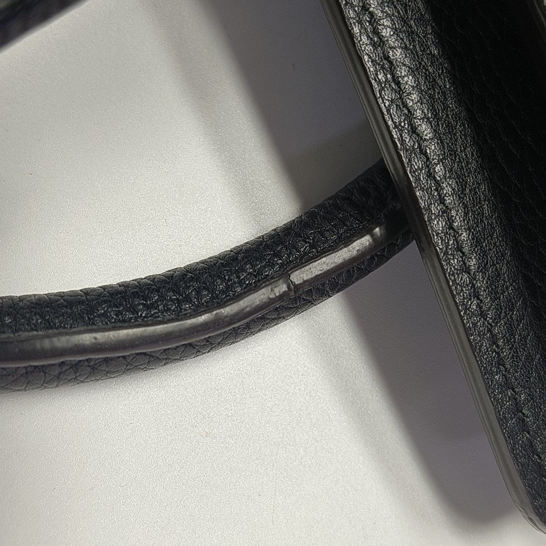 LUGGAGE Calfskin Black
