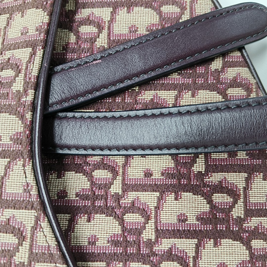 Saddle Small Canvas Red