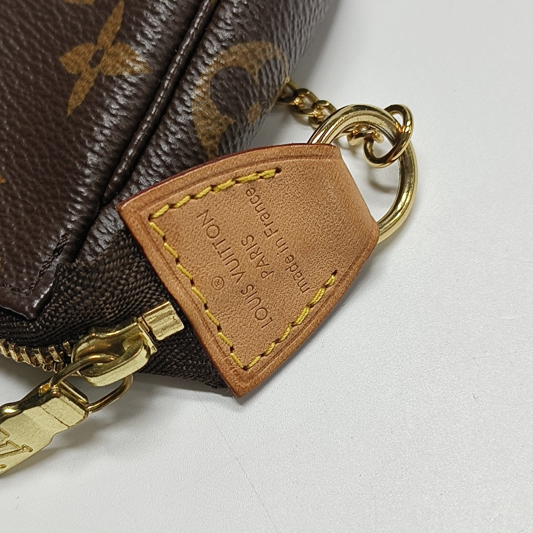 ACCESSOIRES Mini Monogram Coated Canvas Brown