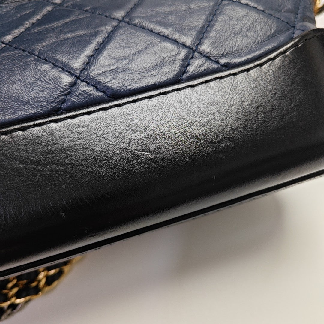 GABRIELLE Small Quilted Calfskin Blue