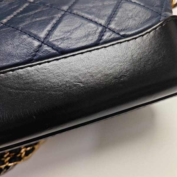 GABRIELLE Small Quilted Calfskin Blue