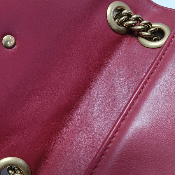 GG Marmont Small Quilted Calfskin Red