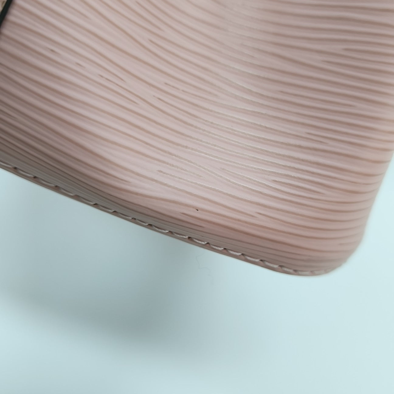 NÉONOÉ MM Epi Pink
