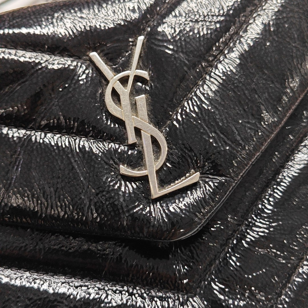 LOULOU Extra Small Chevron Calfskin Black