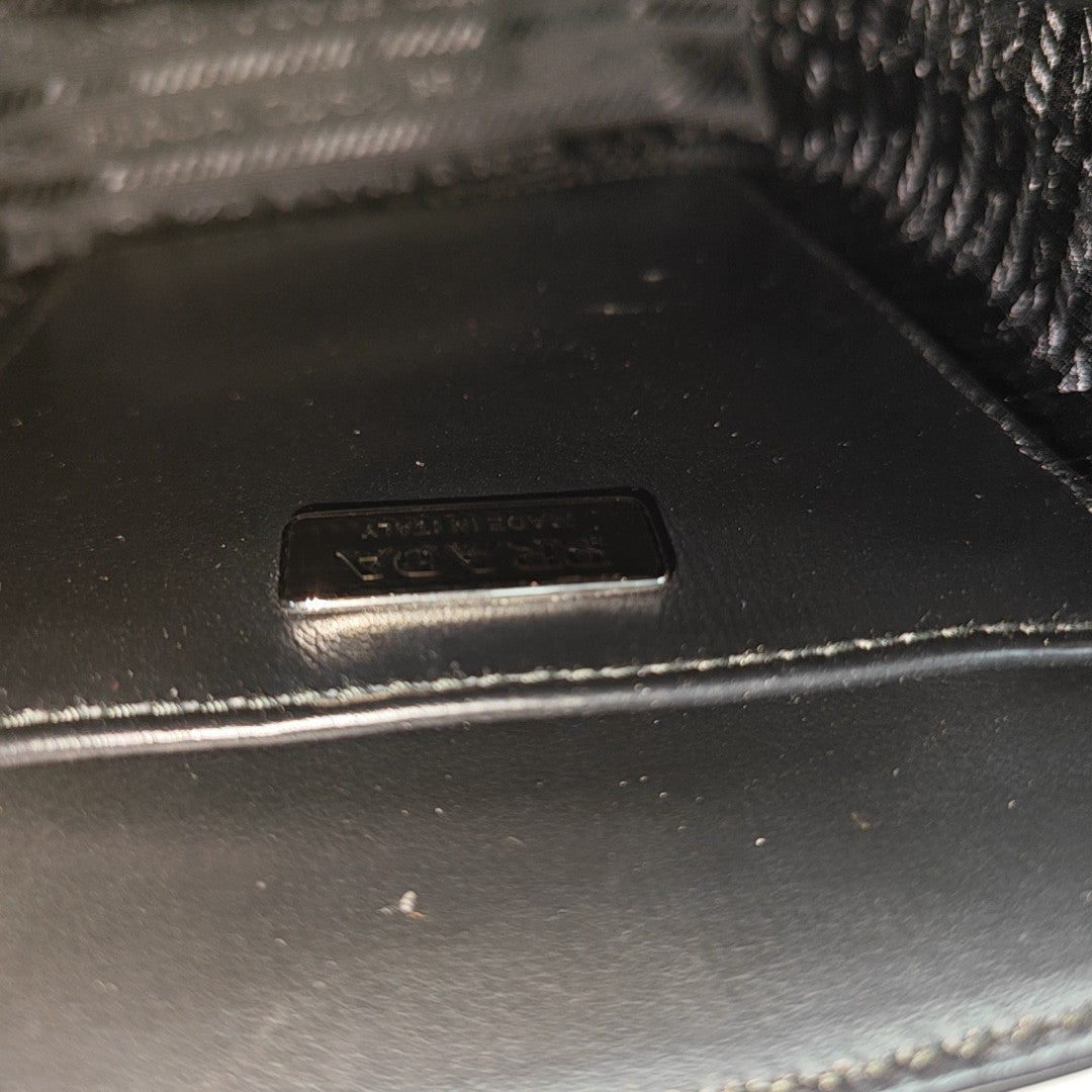 Galleria Small Calfskin Black