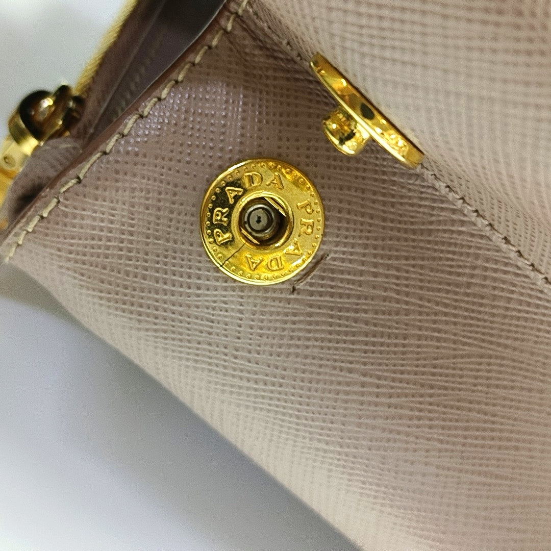 Galleria Medium Saffiano Calfskin Pink
